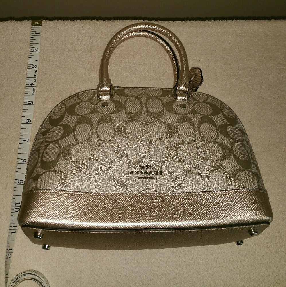 Coach mini satchel purse - Picture 3 of 5